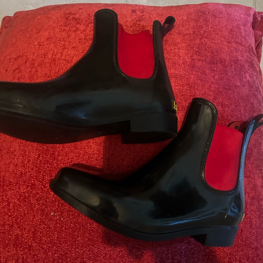 Lauren Ralph Lauren Red and Black Footwear